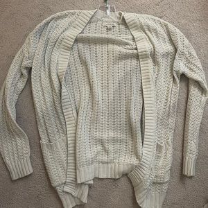 American Eagle cardigan